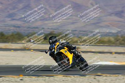 media/Jan-13-2024-SoCal Trackdays (Sat) [[9c032fe5aa]]/Turn 14 (10am)/